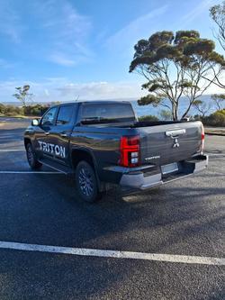 2024 Mitsubishi
Triton GLS