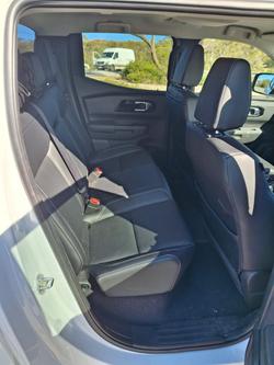 2024 Mitsubishi Triton GLS