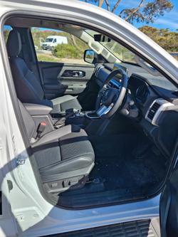 2024 Mitsubishi Triton GLS