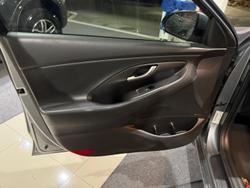 2018 Hyundai
i30 SR