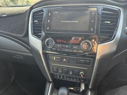 2022 Mitsubishi
Triton GLS