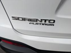 2017 Kia
Sorento Platinum