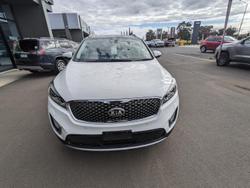2017 Kia
Sorento Platinum