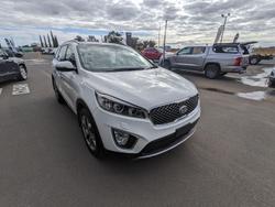 2017 Kia
Sorento Platinum