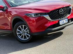 2024 Mazda
CX-5 G25 Maxx Sport