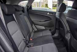 2019 Hyundai
                Tucson Active
