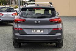 2019 Hyundai
                Tucson Active