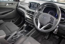 2019 Hyundai
                Tucson Active