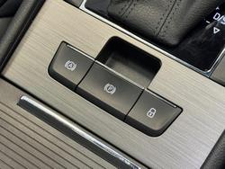 2020 SKODA
Superb 200TSI Scout