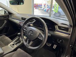 2020 SKODA
Superb 200TSI Scout