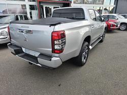 2021 Mitsubishi
Triton GLS