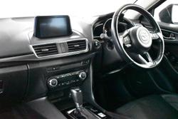 2018 Mazda
3 SP25 GT