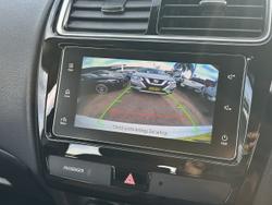 2019 Mitsubishi
ASX ES