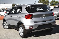 2025 Hyundai
Venue