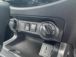 2024 Nissan Navara SL D23 MY25 4X4 Dual Range Solid White