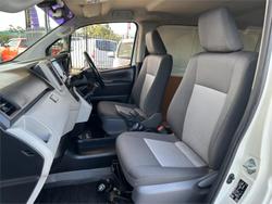 2021 Toyota
Hiace