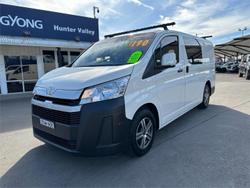 2021 Toyota
Hiace