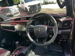 2021 Toyota
Hilux Rogue