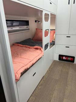 2025 Goldstream 2050 Bunk Adventure