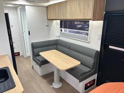 2025 Goldstream 2050 Bunk Adventure
