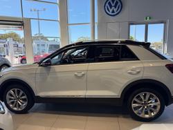 2025 Volkswagen T-Roc 110TSI Style