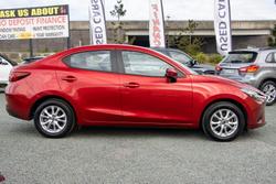 2016 Mazda
2 Maxx