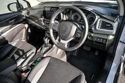 2023 Suzuki
S-Cross ALLGRIP Prestige