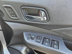 2016 Honda
                CR-V VTi-L
