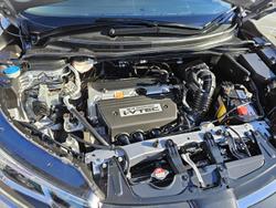 2016 Honda
                CR-V VTi-L