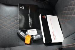 2022 Mitsubishi
Outlander Exceed Tourer