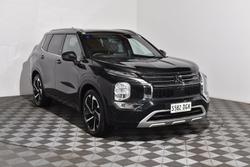 2022 Mitsubishi
Outlander Exceed Tourer