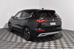2022 Mitsubishi
Outlander Exceed Tourer