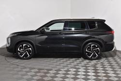 2022 Mitsubishi
Outlander Exceed Tourer