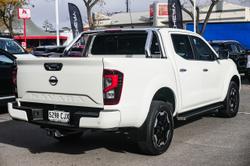 2021 Nissan
Navara ST-X