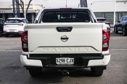 2021 Nissan
Navara ST-X