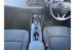 2022 Toyota
Corolla Ascent Sport Hybrid