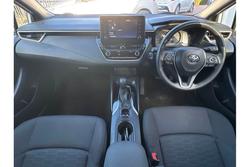 2022 Toyota
Corolla Ascent Sport Hybrid