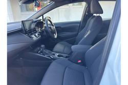 2022 Toyota
Corolla Ascent Sport Hybrid