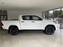 2018 Toyota Hilux SR GUN126R 4X4 Dual Range Glacier White