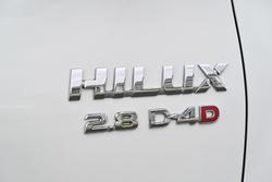 2018 Toyota Hilux SR GUN126R 4X4 Dual Range Glacier White