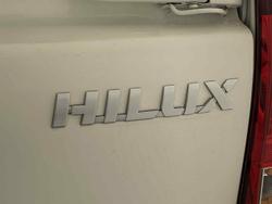 2018 Toyota Hilux SR GUN126R 4X4 Dual Range Glacier White