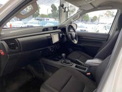 2018 Toyota Hilux SR GUN126R 4X4 Dual Range Glacier White