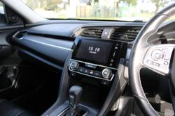 2018 HONDA
CIVIC VTi-S