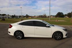 2018 HONDA
CIVIC VTi-S
