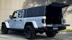 2023 Jeep Gladiator Night Eagle JT MY23 4X4 On Demand Silver Zynith