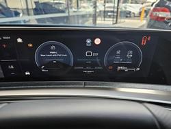 2025 Peugeot
5008 GT Premium Hybrid