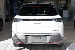 2025 Peugeot 5008 GT Premium Hybrid P74 MY25 Okenite White