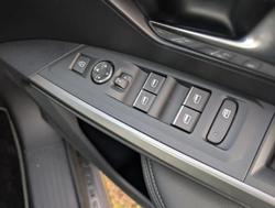 2025 Peugeot 5008 GT Premium Hybrid P74 MY25 Artense Grey