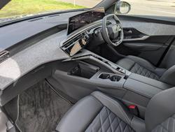 2025 Peugeot 5008 GT Premium Hybrid P74 MY25 Artense Grey