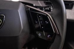 2025 Peugeot 5008 GT Premium Hybrid